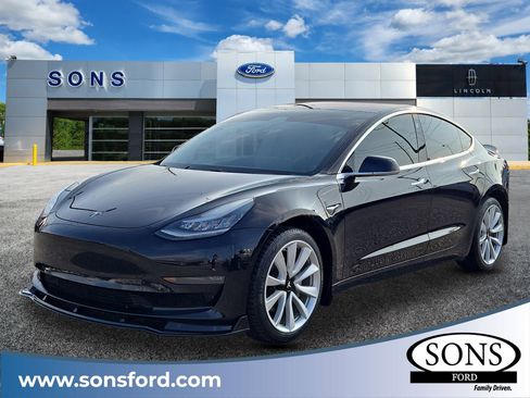 Used 2018 Tesla Model 3 Performance image 1
