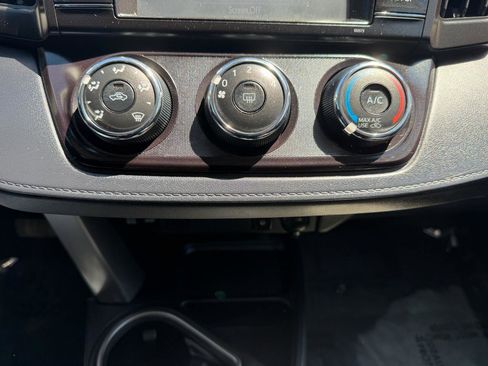 Used 2018 Toyota RAV4 LE w/ All Weather Liner Package AWD/4WD image 14
