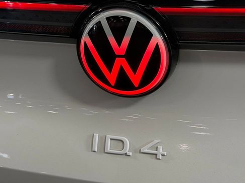 Used 2023 Volkswagen ID.4 Pro S RWD image 12