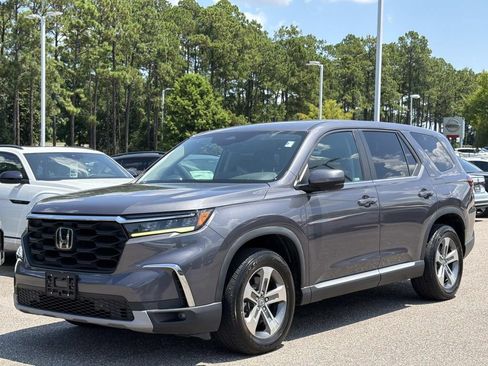Used 2023 Honda Pilot EX-L image 8