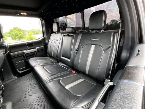 Used 2019 Ford F250 Platinum w/ Platinum Ultimate Package AWD/4WD image 25