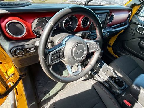 Used 2021 Jeep Wrangler Unlimited Rubicon AWD/4WD image 12