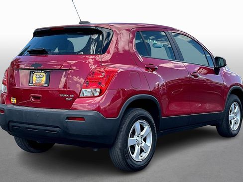 Used 2015 Chevrolet Trax LS w/ LPO, Cargo Package image 2