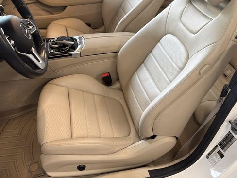 Used 2021 Mercedes-Benz C 300 4MATIC Cabriolet image 18