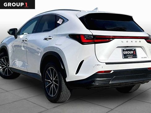 Used 2025 Lexus NX 250 FWD w/ Premium Package image 10