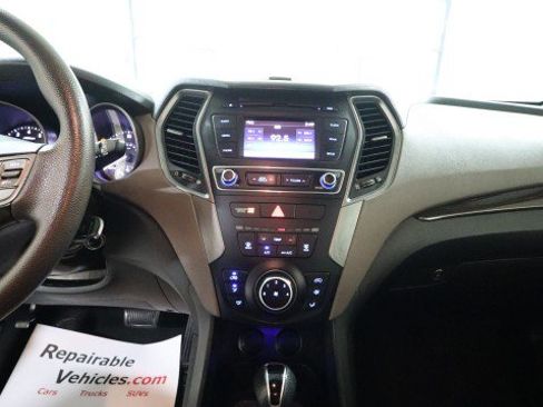 Used 2018 Hyundai Santa Fe Sport AWD/4WD image 13