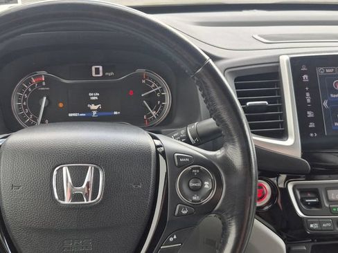 Used 2018 Honda Ridgeline RTL-E image 8