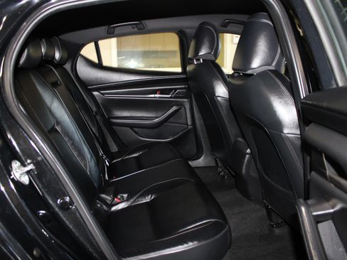Used 2021 MAZDA MAZDA3 s FWD image 27