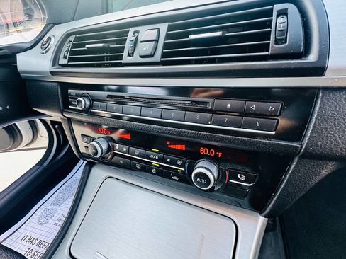 Used 2011 BMW 535i 535i 4dr Sedan image 25