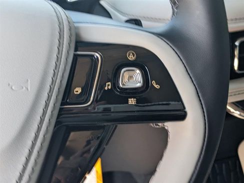 New 2025 Lincoln Aviator Reserve w/ Equipment Group 201A image 18