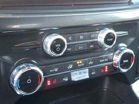 Certified 2022 Ford F150 XLT w/ Equipment Group 302A High image 16