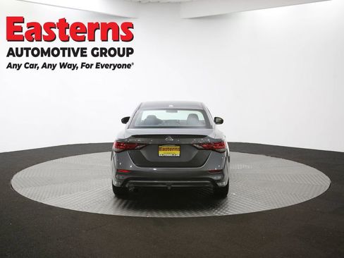 Used 2023 Nissan Sentra SR w/ Trunk Package image 37