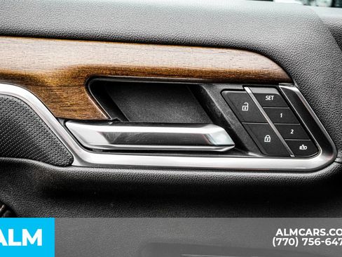 Used 2024 Chevrolet Silverado 3500 High Country image 56