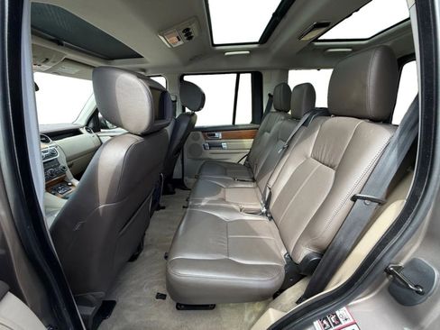 Used 2016 Land Rover LR4 HSE LUX image 14