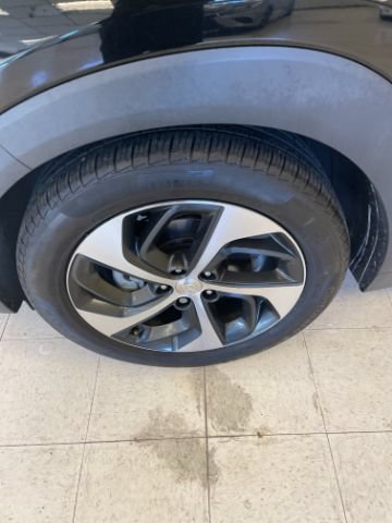 Used 2017 Hyundai Tucson Sport FWD image 27