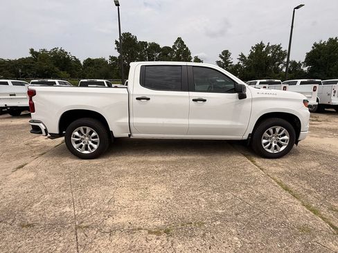 New 2026 Chevrolet Silverado 1500 Custom RWD image 6