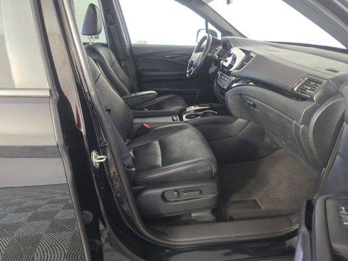 Used 2019 Honda Passport Touring image 11