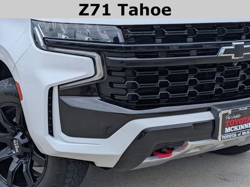 Used 2022 Chevrolet Tahoe Z71 w/ Luxury Package AWD/4WD image 3