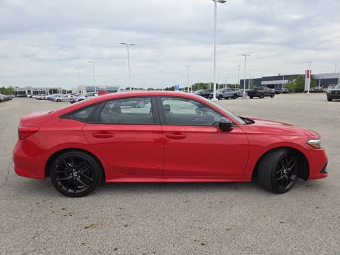 Used 2023 Honda Civic Sport image 18
