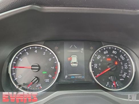 Used 2019 Toyota RAV4 XLE Premium w/ Cold Weather Package image 5