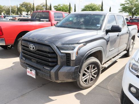 Used 2024 Toyota Tundra SR5 image 4