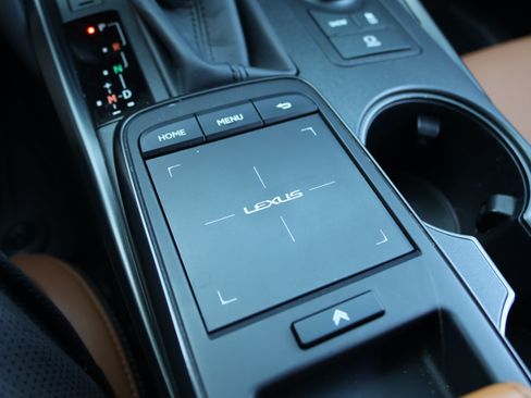 Used 2025 Lexus IS 350 F Sport w/ Accessory Package RWD image 30