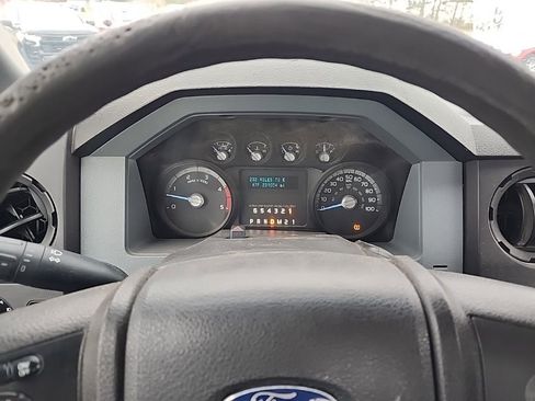 Used 2013 Ford F250 XL w/ PWR Equipment Group image 15