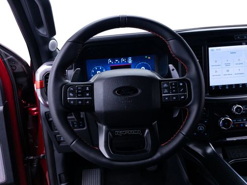 Used 2025 Ford F150 Raptor AWD/4WD image 39