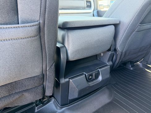 Used 2024 Ford F550 4x4 Crew Cab Super Duty w/ XLT Value Package image 28