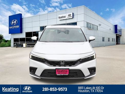 Used 2024 Honda Civic Sport Touring image 2