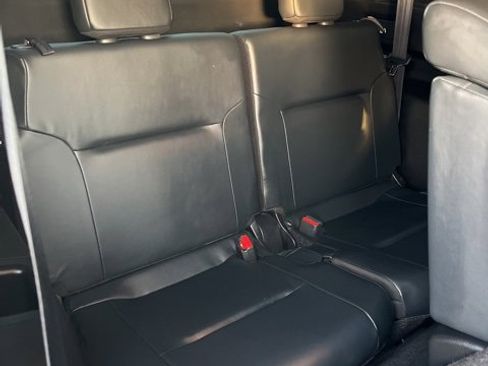 Used 2023 Mitsubishi Outlander SE Black Edition image 34