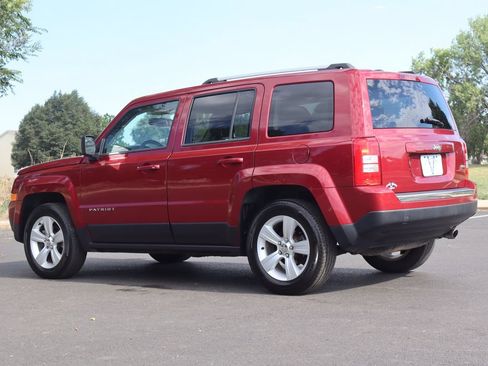 Used 2015 Jeep Patriot Limited w/ Sun/Sound Group FWD image 7