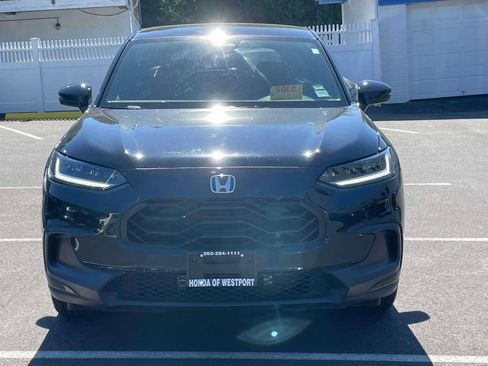 Used 2024 Honda HR-V Sport image 2