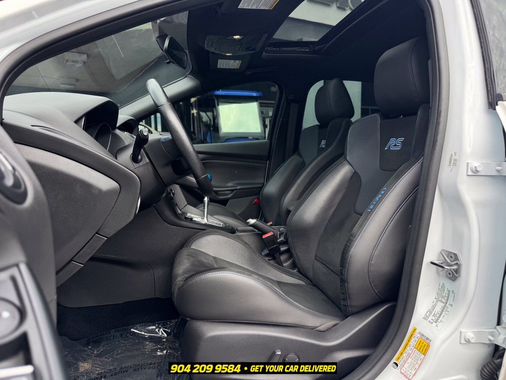 Used 2017 Ford Focus RS AWD/4WD image 28