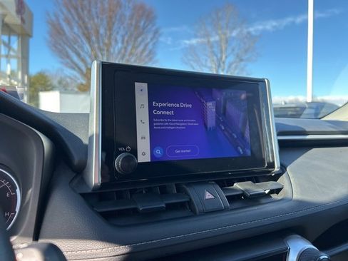 Used 2024 Toyota RAV4 XLE image 23