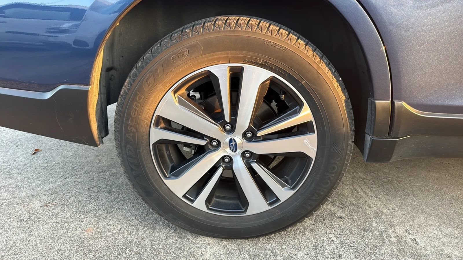 Used 2019 Subaru Outback 2.5i Limited AWD/4WD image 19