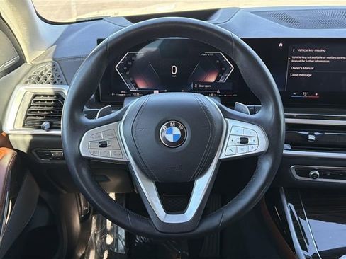 Used 2023 BMW X7 xDrive40i AWD/4WD image 8