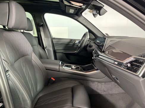 New 2026 BMW X5 M60i image 28