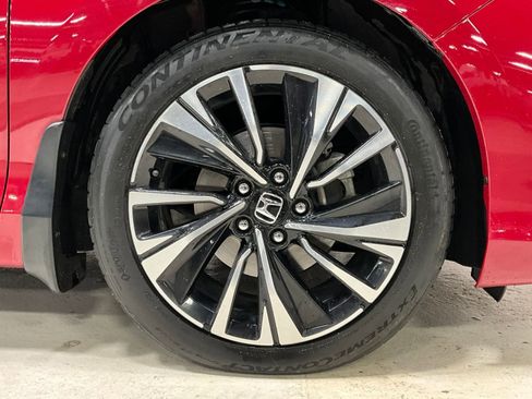 Used 2017 Honda Accord EX-L image 10