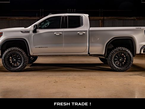 Used 2020 GMC Sierra 1500 SLE w/ SLE Value Package AWD/4WD image 5