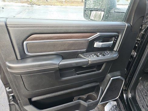 Used 2025 RAM 2500 Laramie image 20