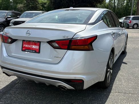 Used 2019 Nissan Altima 2.5 SV AWD/4WD image 9