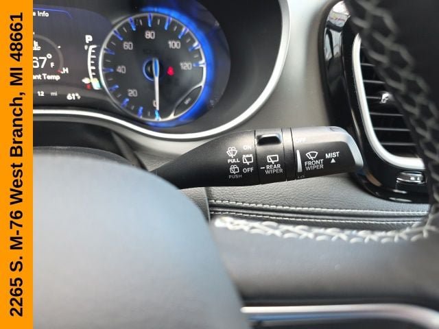 New 2027 Chrysler Pacifica Select AWD/4WD image 22