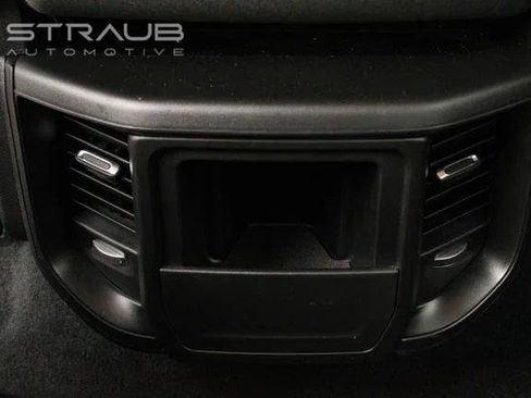 Used 2025 RAM 1500 Big Horn AWD/4WD image 31