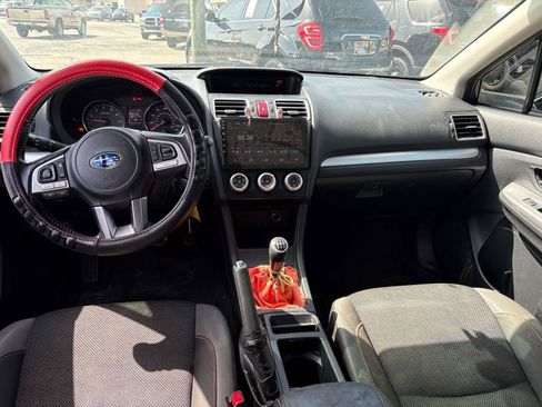 Used 2016 Subaru Crosstrek 2.0i Premium w/ Popular Package #1 AWD/4WD image 9