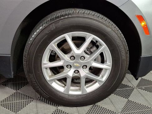 Used 2023 Chevrolet Equinox LS AWD/4WD image 11
