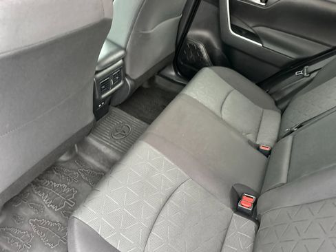 Used 2023 Toyota RAV4 AWD Hybrid image 12