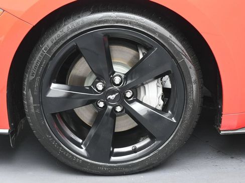 Used 2021 Ford Mustang GT Premium RWD image 32