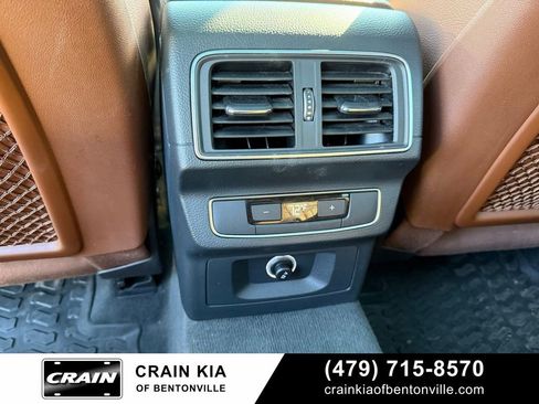 Used 2018 Audi Q5 2.0T Premium image 28