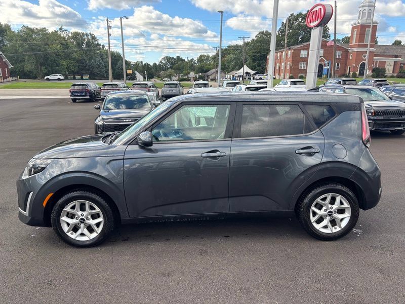Certified 2024 Kia Soul LX w/ Option Group 015 FWD image 5